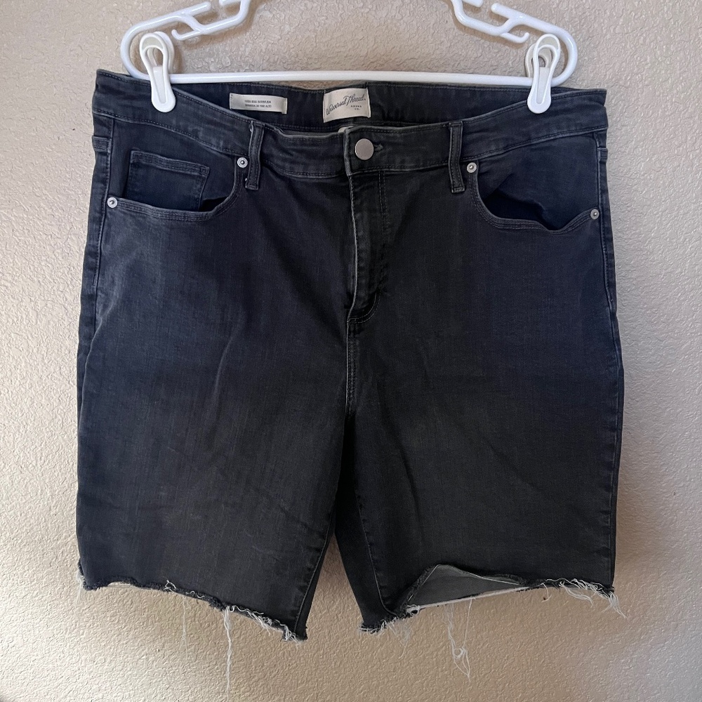 Universal Thread High Rise Bermuda Jean Shorts